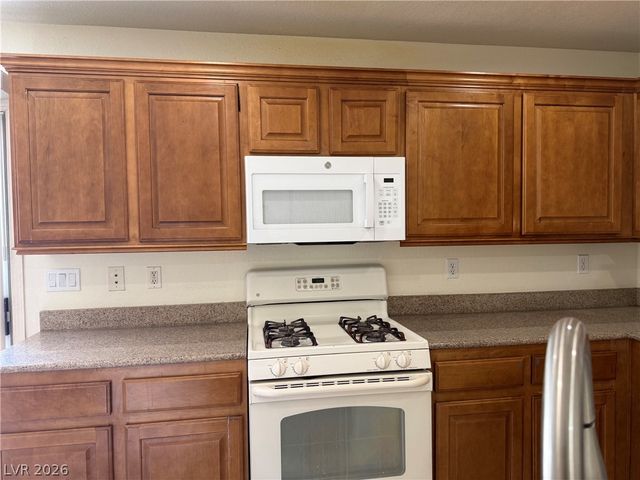 6503 Holyrod Park Court, Las Vegas, NV 89122
