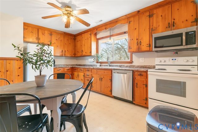 5471 Cold Harbor Rd, Mechanicsville, VA 23111