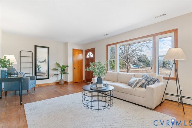 5471 Cold Harbor Rd, Mechanicsville, VA 23111