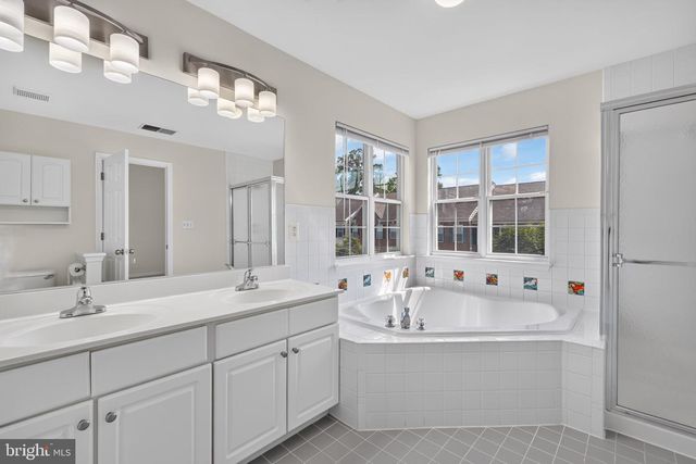 5300 SANDYFORD ST, Alexandria, VA 22315