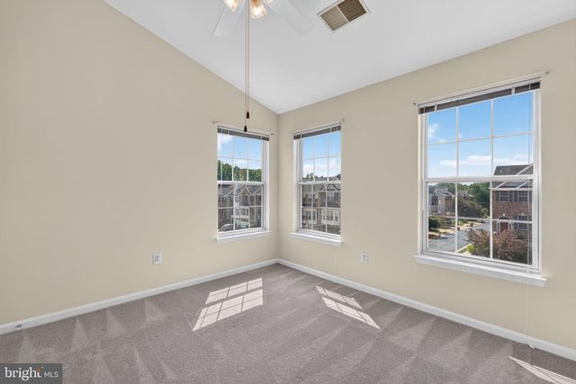 5300 SANDYFORD ST, Alexandria, VA 22315