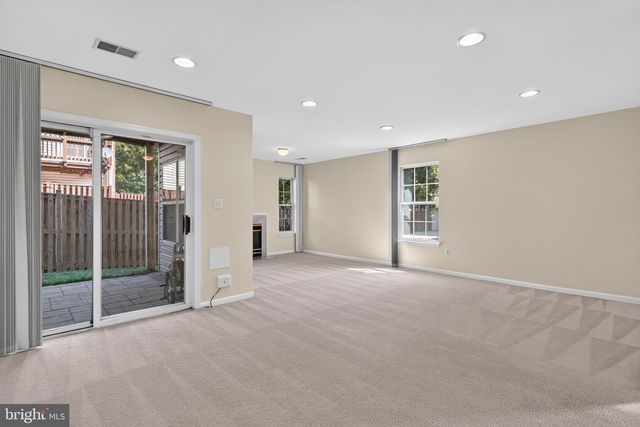 5300 SANDYFORD ST, Alexandria, VA 22315