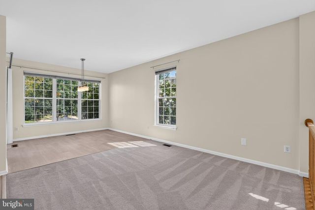 5300 SANDYFORD ST, Alexandria, VA 22315