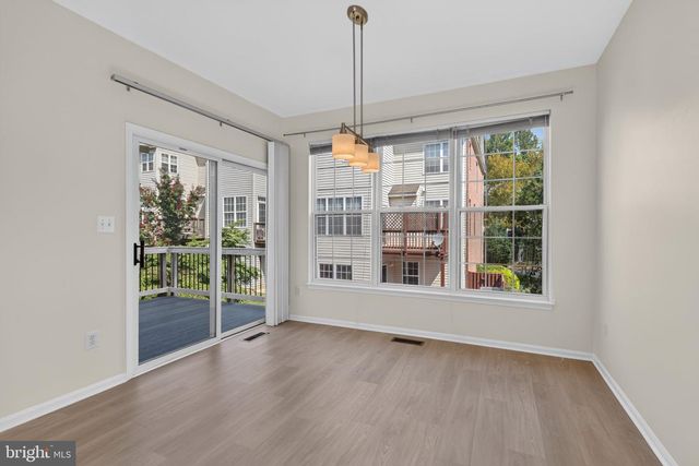 5300 SANDYFORD ST, Alexandria, VA 22315