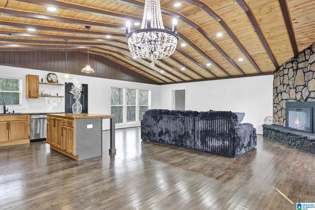 1732 FORESTDALE BOULEVARD, Birmingham, AL 35214