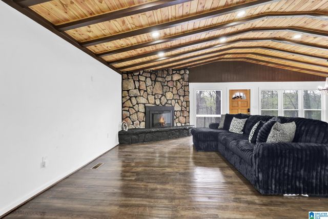 1732 FORESTDALE BOULEVARD, Birmingham, AL 35214