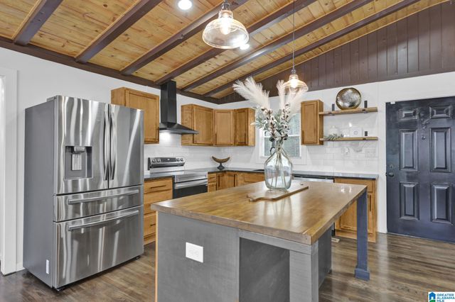 1732 FORESTDALE BOULEVARD, Birmingham, AL 35214