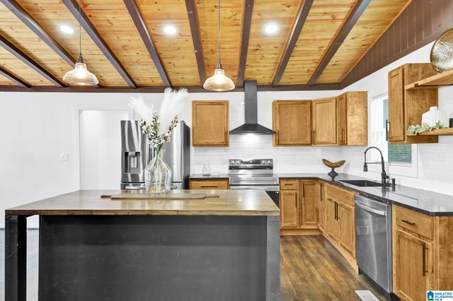 1732 FORESTDALE BOULEVARD, Birmingham, AL 35214