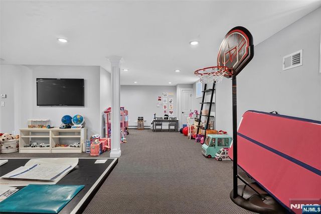 80 Holland Avenue, Demarest, NJ 07627