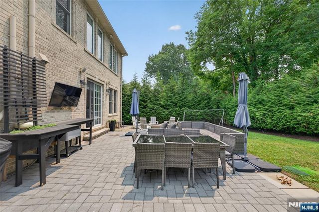 80 Holland Avenue, Demarest, NJ 07627