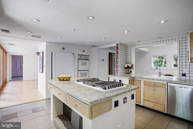 7903 CURTIS ST, Chevy Chase, MD 20815