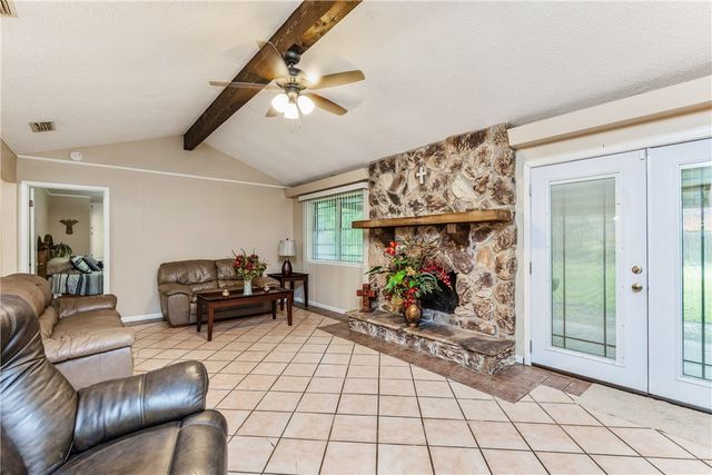 546 Vista Dr, Odem, TX 78370