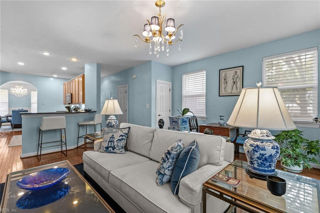 1405 Longwood DR, Norfolk, VA 23508