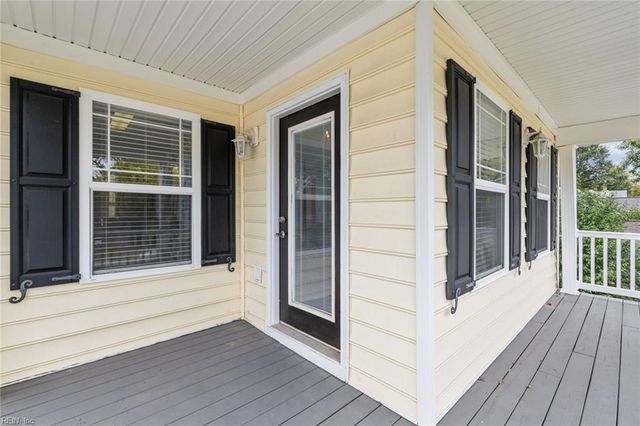 1405 Longwood DR, Norfolk, VA 23508