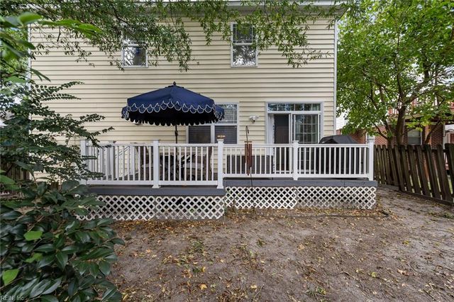 1405 Longwood DR, Norfolk, VA 23508