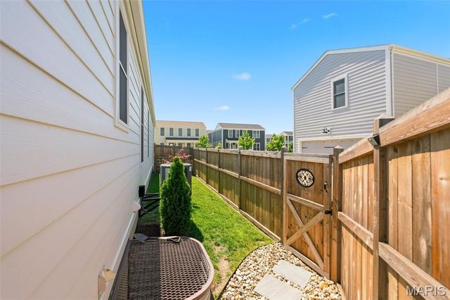 4008 Freehold Rock Drive, St Charles, MO 63301