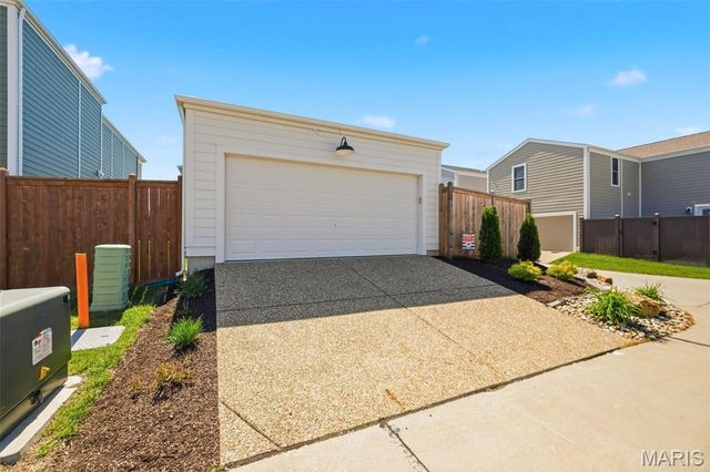 4008 Freehold Rock Drive, St Charles, MO 63301