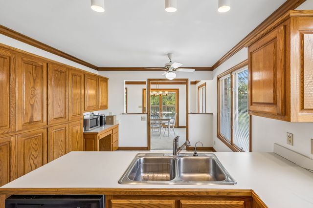 371 Lakeview Dr, Mount Juliet, TN 37122