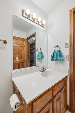 371 Lakeview Dr, Mount Juliet, TN 37122