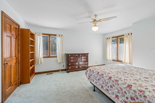 371 Lakeview Dr, Mount Juliet, TN 37122