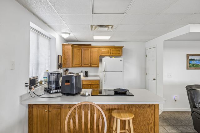 371 Lakeview Dr, Mount Juliet, TN 37122