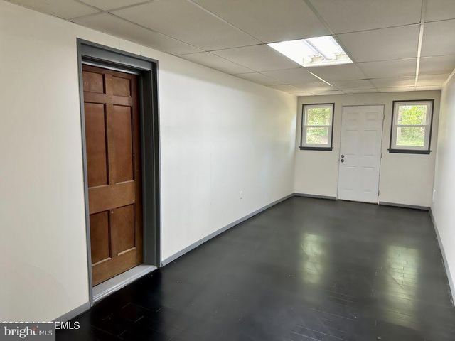 135 S MAIN ST, Barnegat, NJ 08005