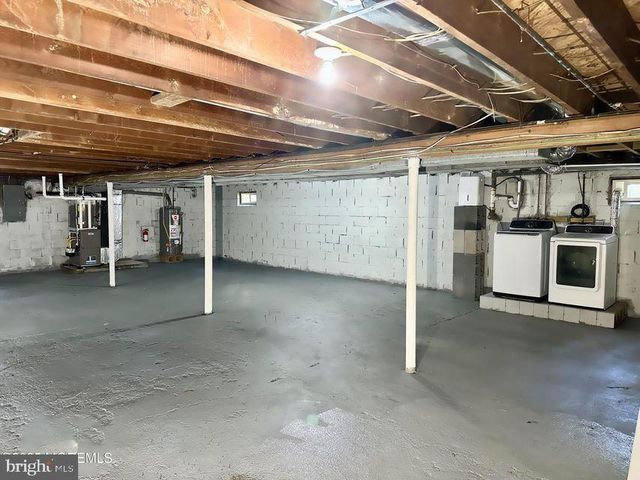 135 S MAIN ST, Barnegat, NJ 08005