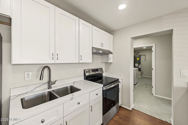 2350 N 51ST Drive, Phoenix, AZ 85035
