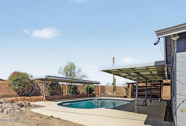2350 N 51ST Drive, Phoenix, AZ 85035