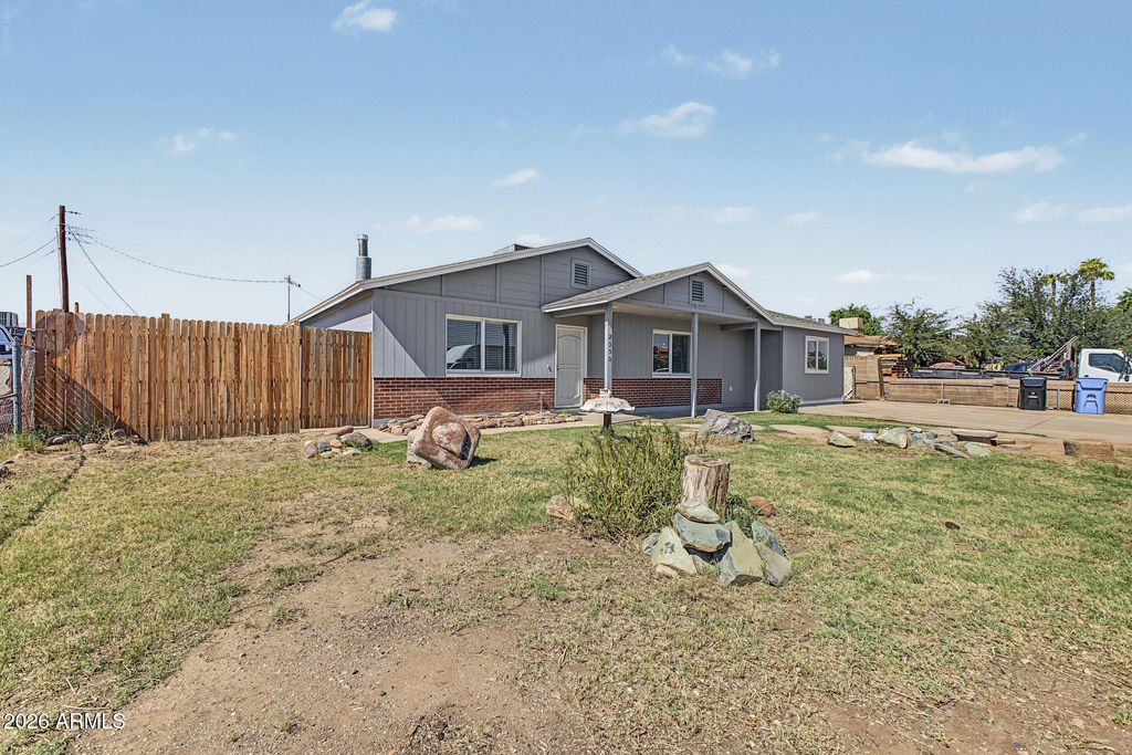 2350 N 51ST Drive, Phoenix, AZ 85035 — photo 2