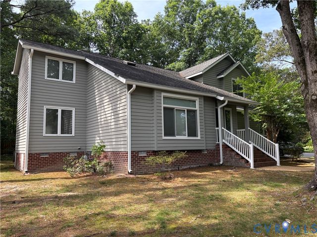 10739 High Mountain Ct, Glen Allen, VA 23060