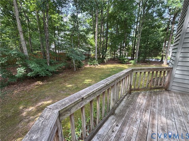 10739 High Mountain Ct, Glen Allen, VA 23060