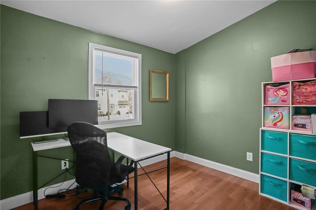 20 Darrow Drive, Warwick, RI 02886