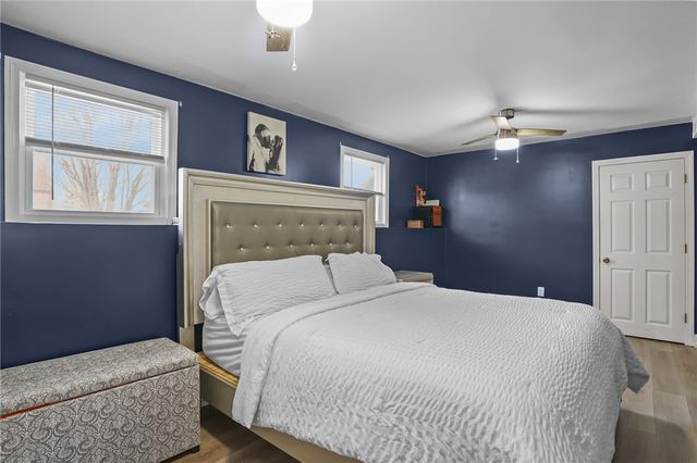 20 Darrow Drive, Warwick, RI 02886