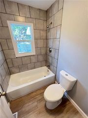 11117 E 15th Street S, Independence, MO 64052