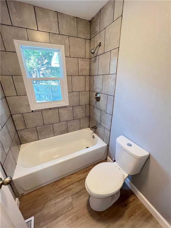 11117 E 15th Street S, Independence, MO 64052