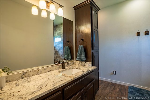 10688 E 142nd Court North N, Collinsville, OK 74021