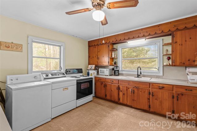 151 Bent Twig Drive, Statesville, NC 28677