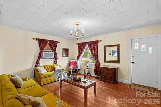 151 Bent Twig Drive, Statesville, NC 28677