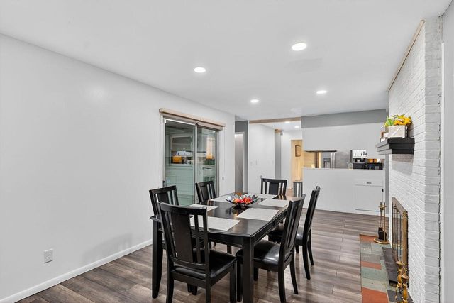 2139 E Leroy AVENUE, Saint Francis, WI 53235