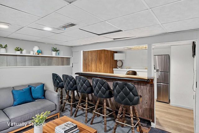 2139 E Leroy AVENUE, Saint Francis, WI 53235