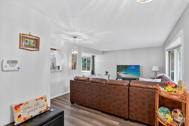 2139 E Leroy AVENUE, Saint Francis, WI 53235