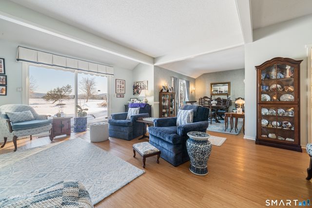 419 Heritage Village E, Southbury, CT 06488