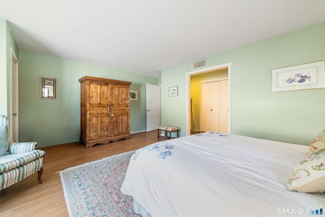 419 Heritage Village E, Southbury, CT 06488