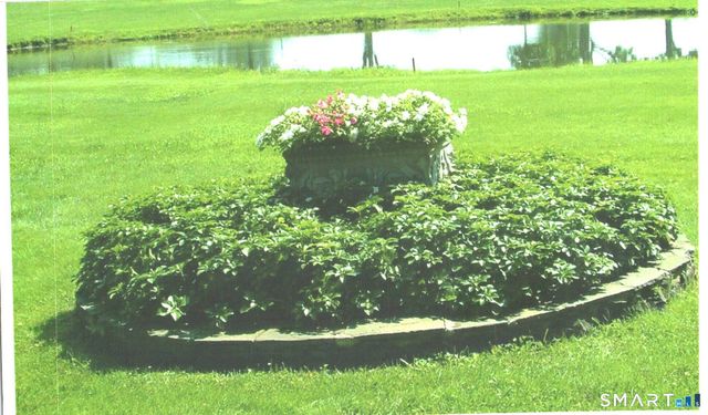 419 Heritage Village E, Southbury, CT 06488