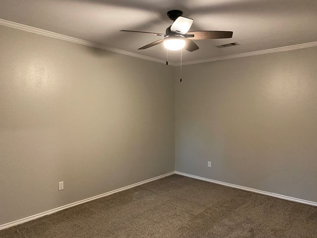 4618 Bishops Castle Dr, Midland, TX 79705