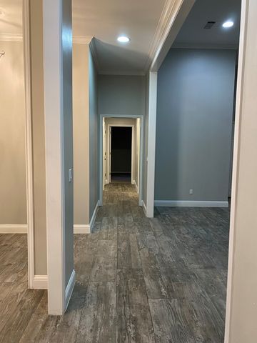 4618 Bishops Castle Dr, Midland, TX 79705