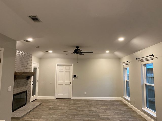 4618 Bishops Castle Dr, Midland, TX 79705