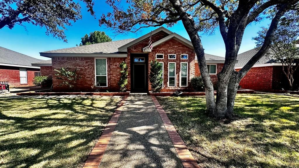 4618 Bishops Castle Dr, Midland, TX 79705
