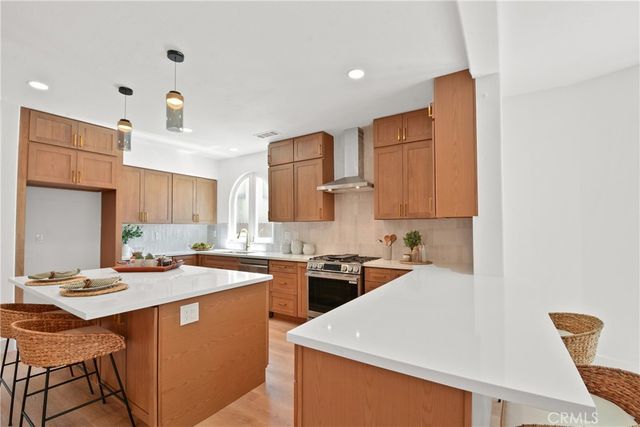 276 Cambria, Carson, CA 90745